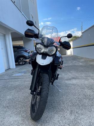 TRIUMPH TIGER 800XC 